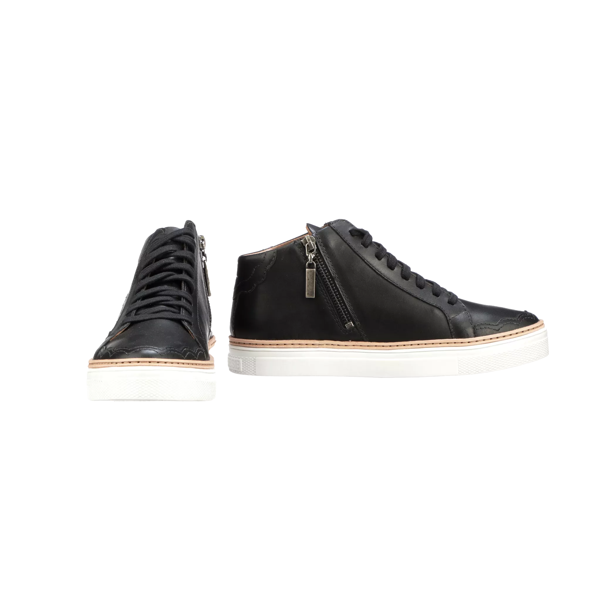 After Ride Low Top Sneaker :: Black