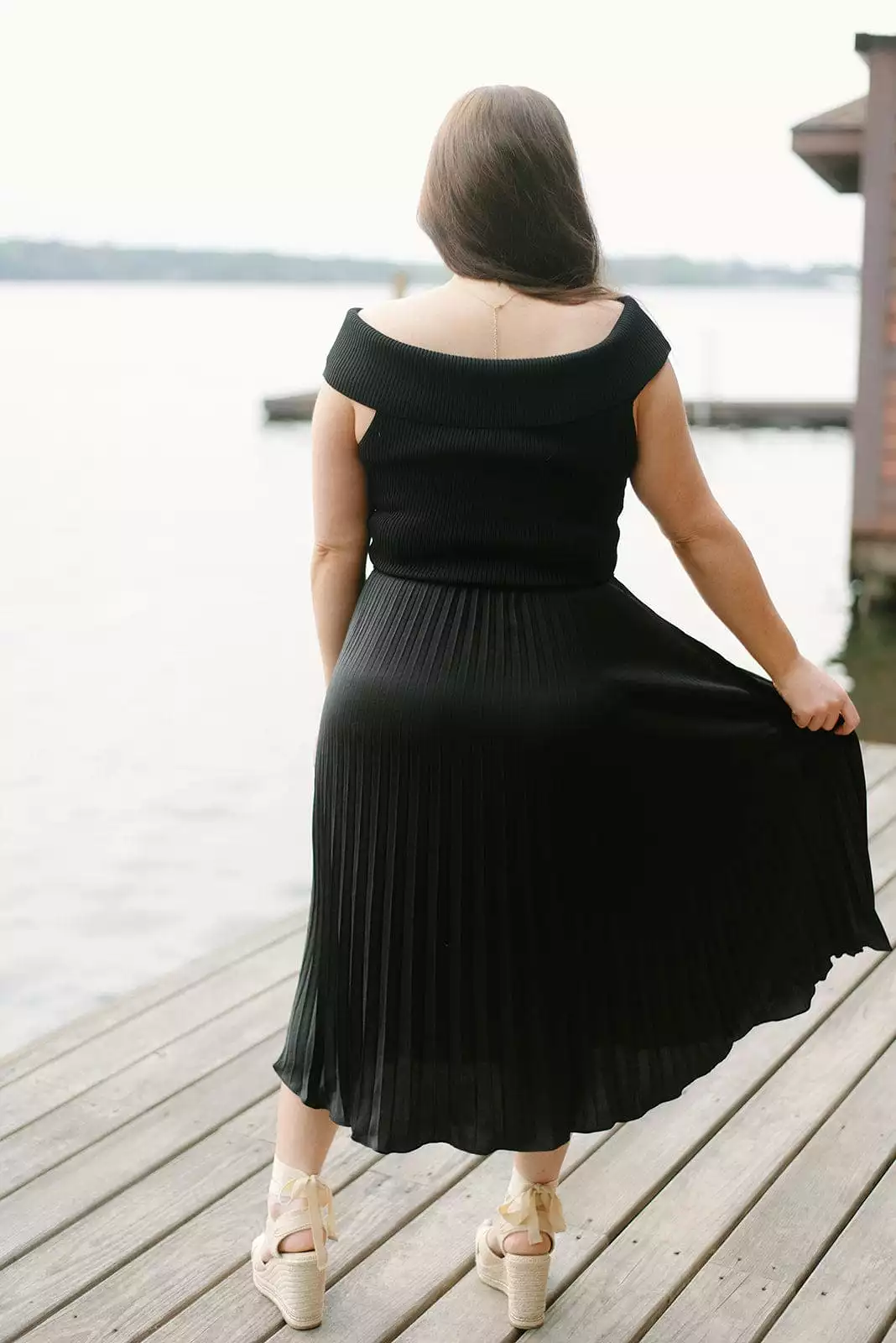 Black Off The Shoulder Pleated Midi