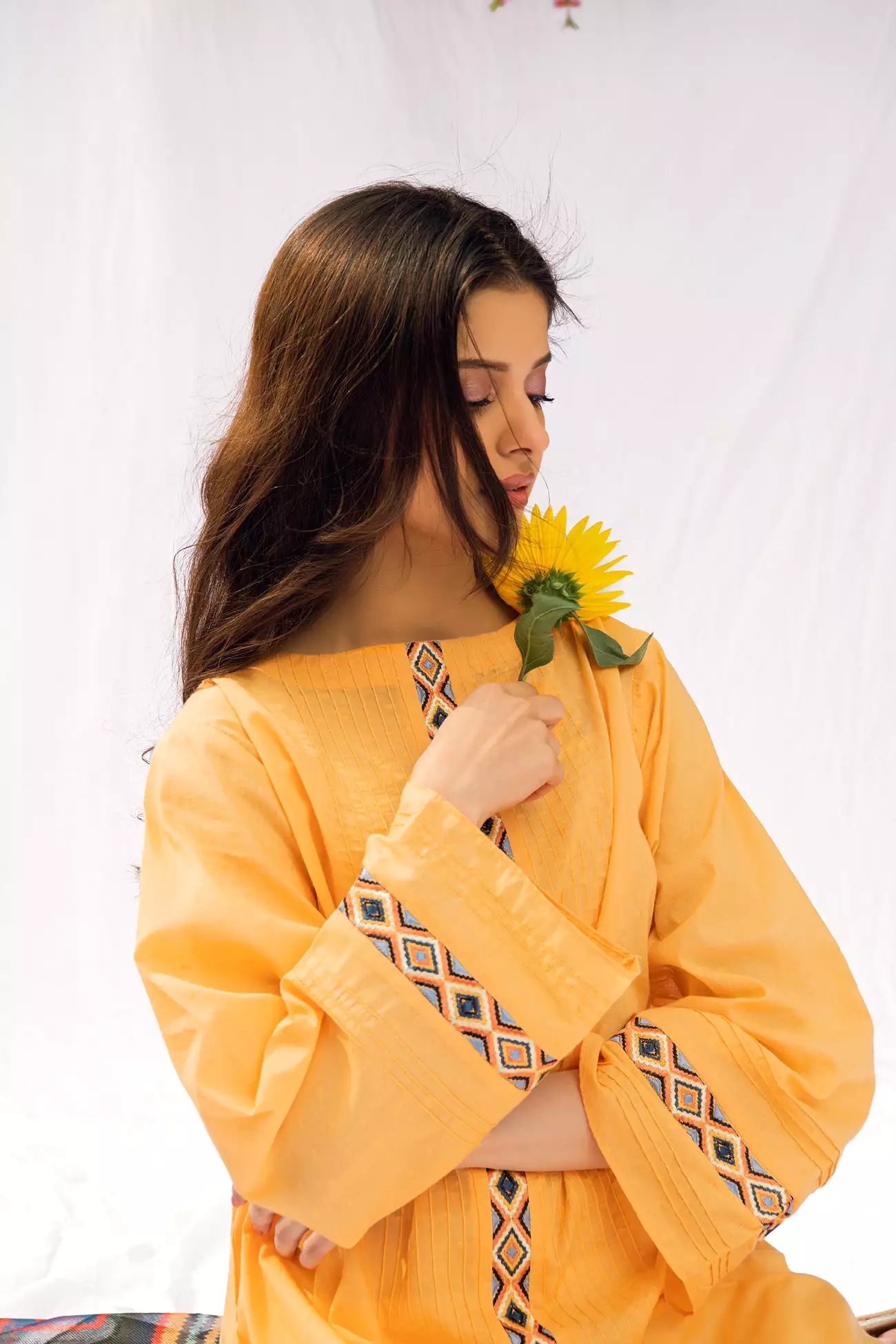 EMBROIDERED SHIRT WITH DUPATTA