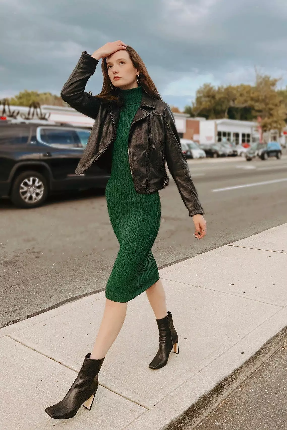 Emerald Ribbed Turtleneck Midi Dress