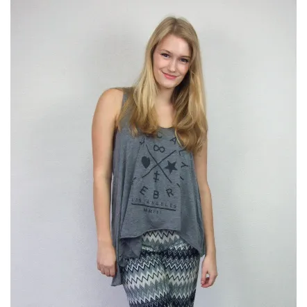 Local Celebrity  |U-Neck Medium Oversized Tanks & Camisoles