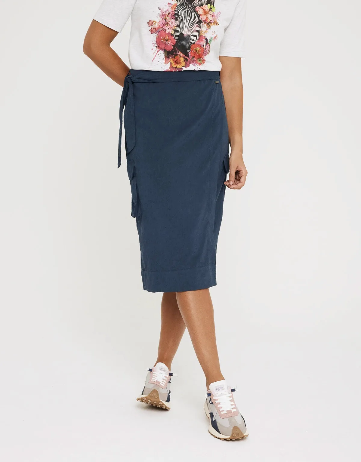 Midi Skirt with Bow - Ginilatex