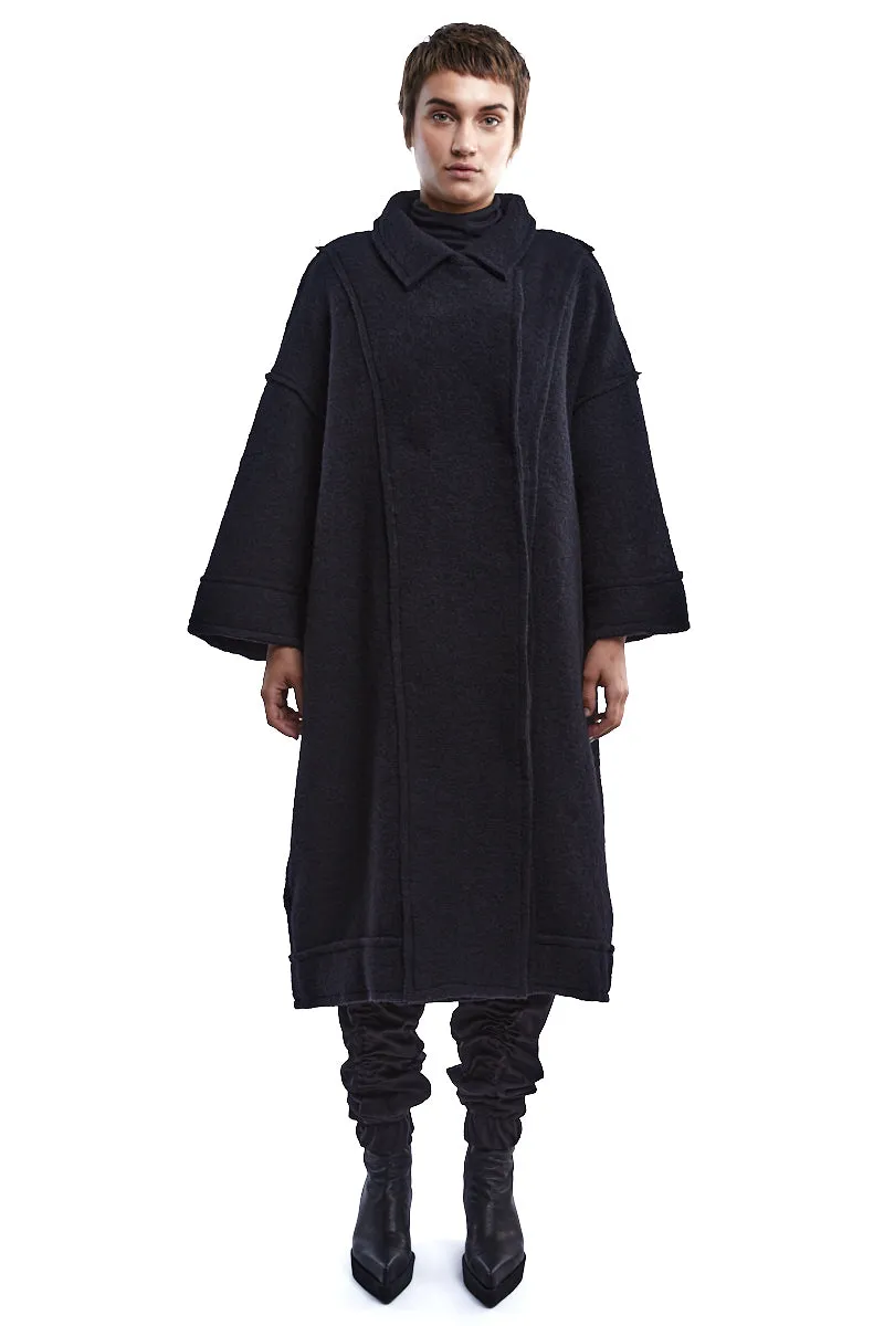 OVERSIZE WOOL COAT