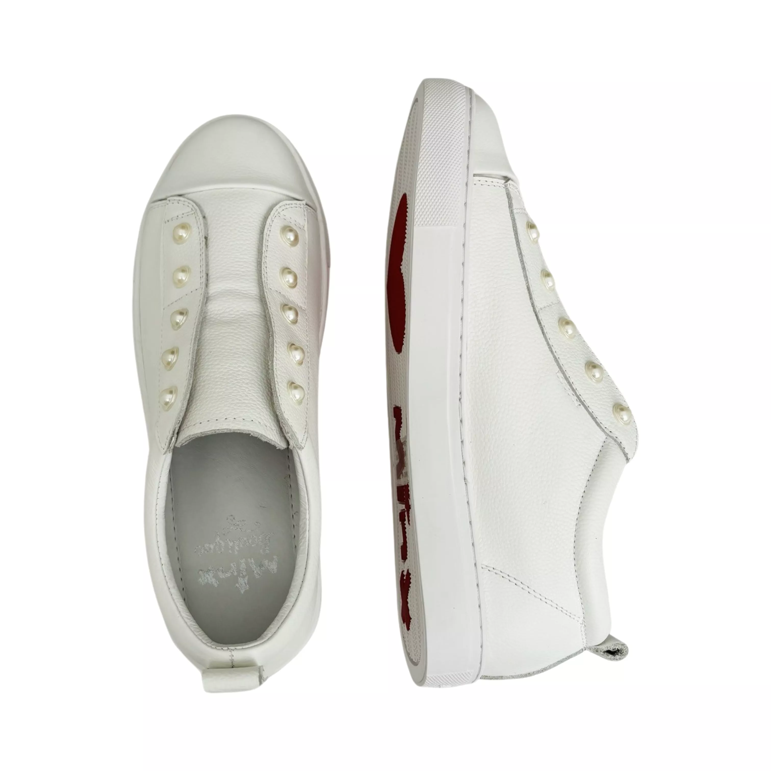 Pearla White Sneaker