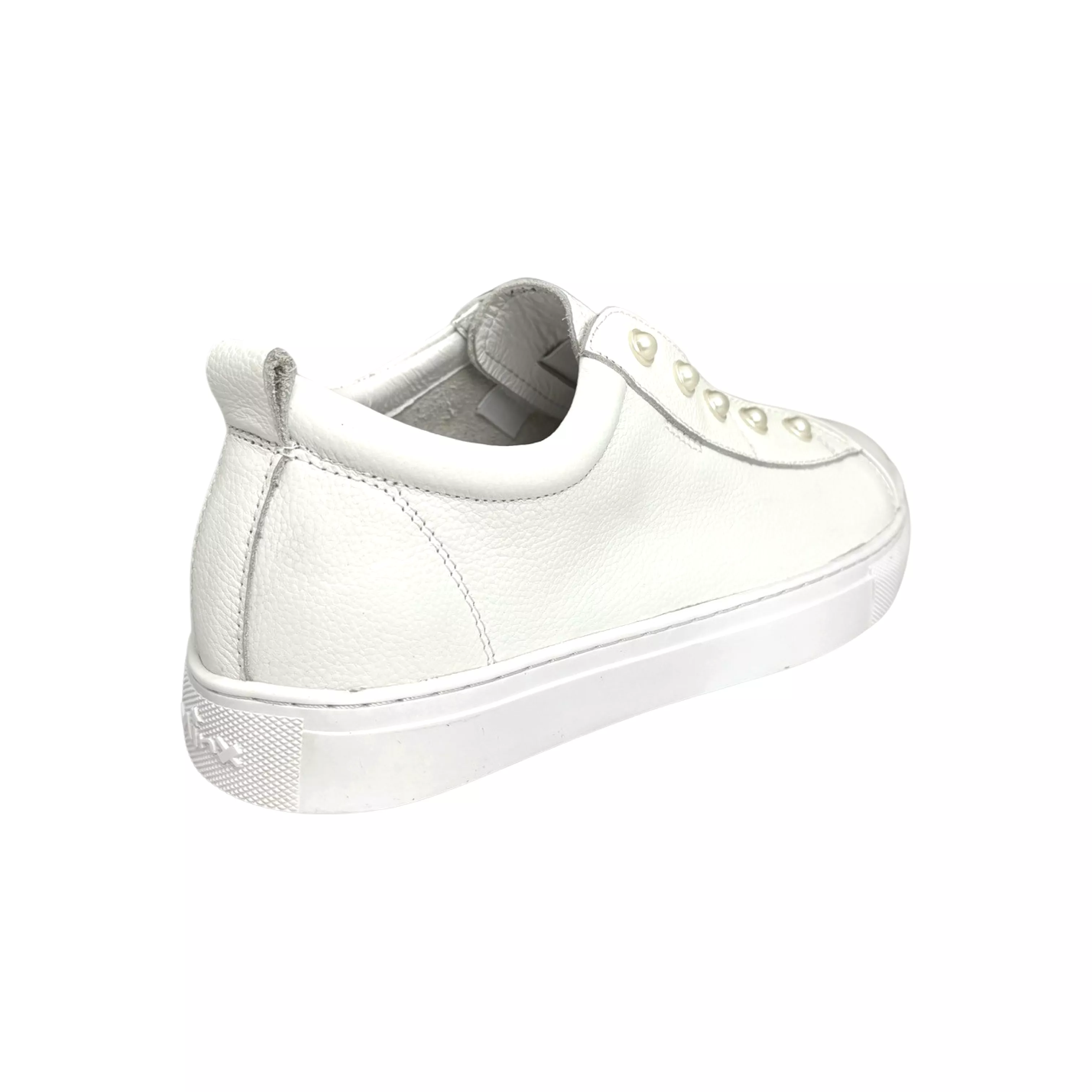 Pearla White Sneaker