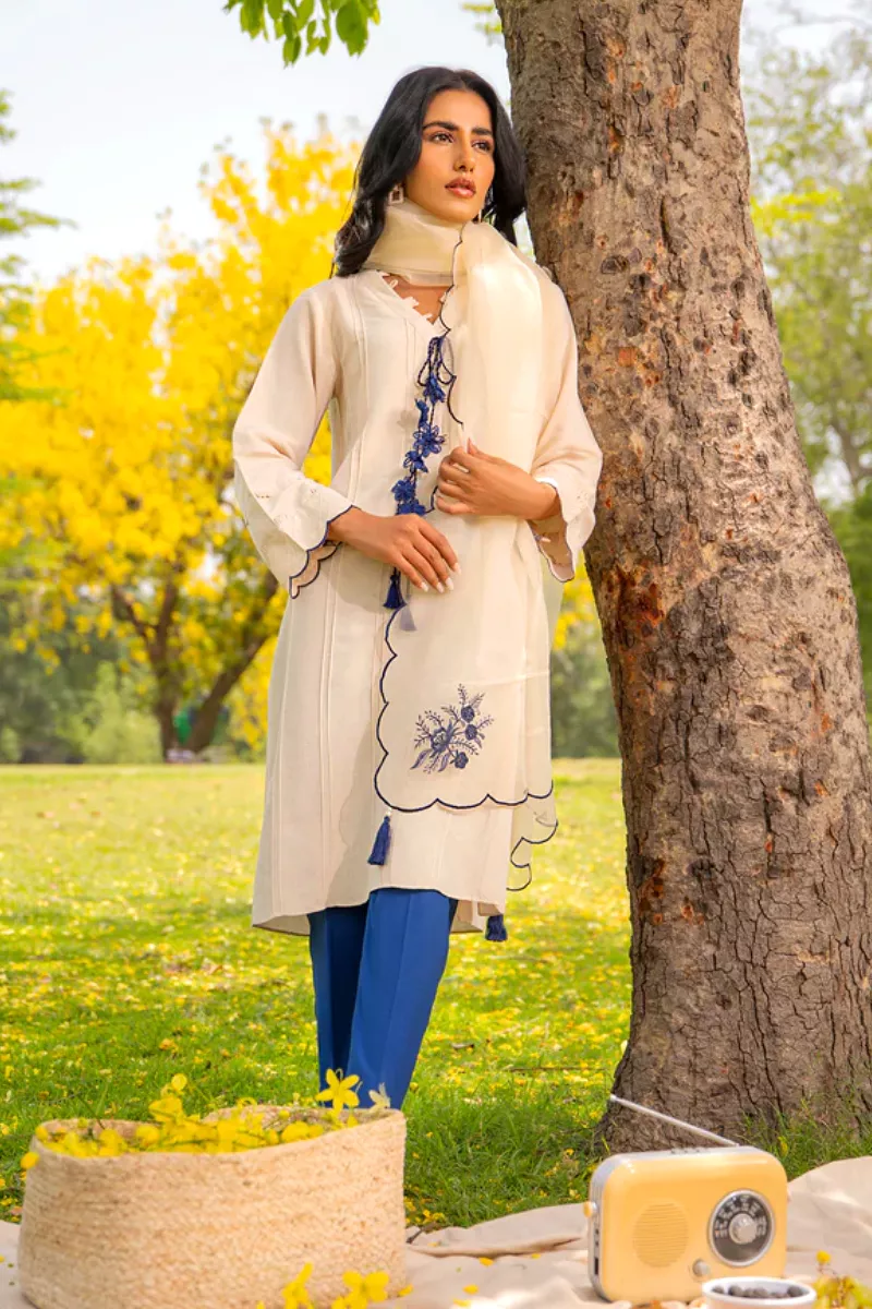 PINUCKS SHIRT WITH EMBROIDERED DUPATTA