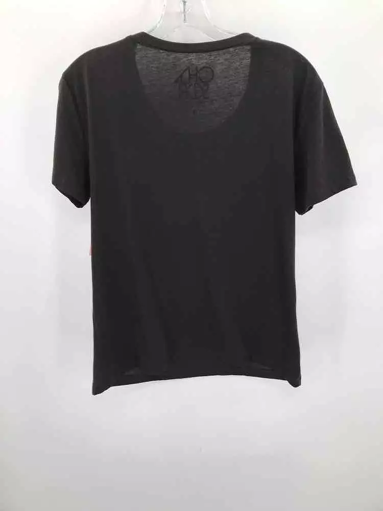 Pre-Owned Chasor Brown Size Small Graphic T-shirt