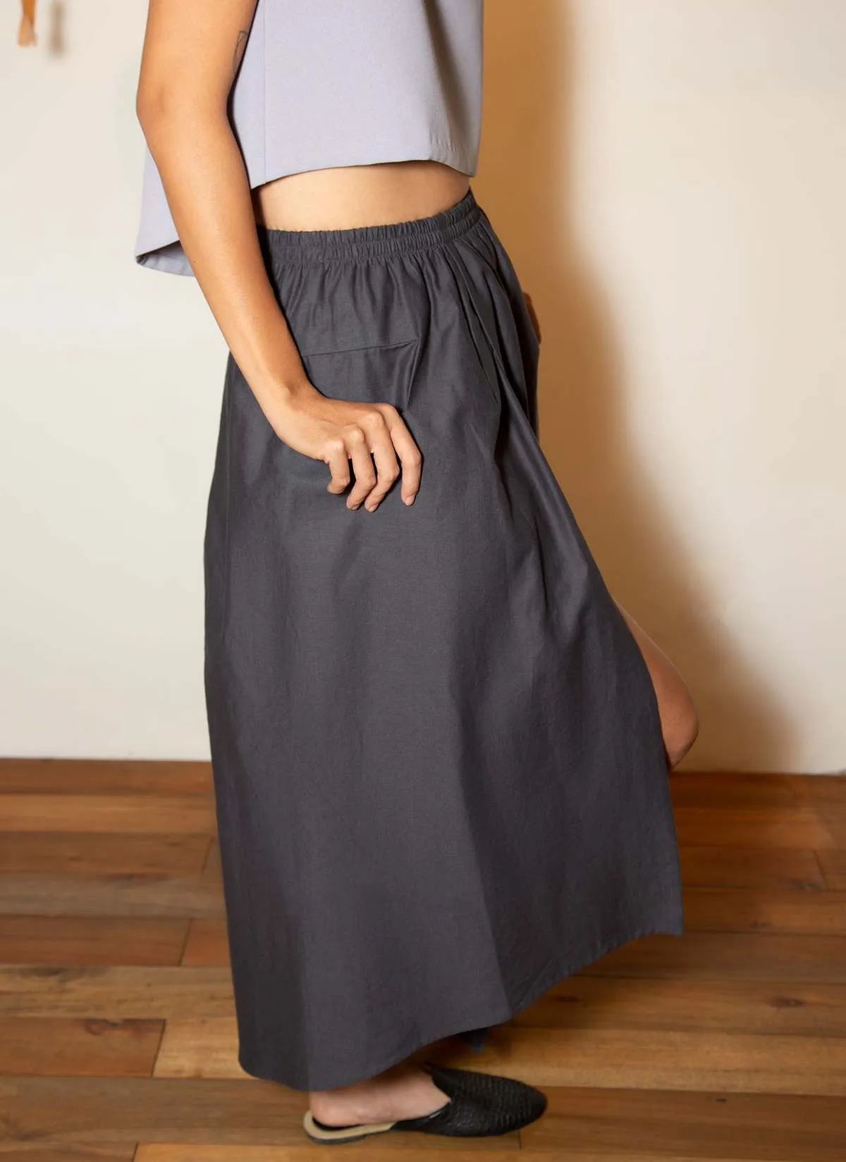 Sharp High Side Slit Pocket Skort w/ Elastic - Dark Grey Green